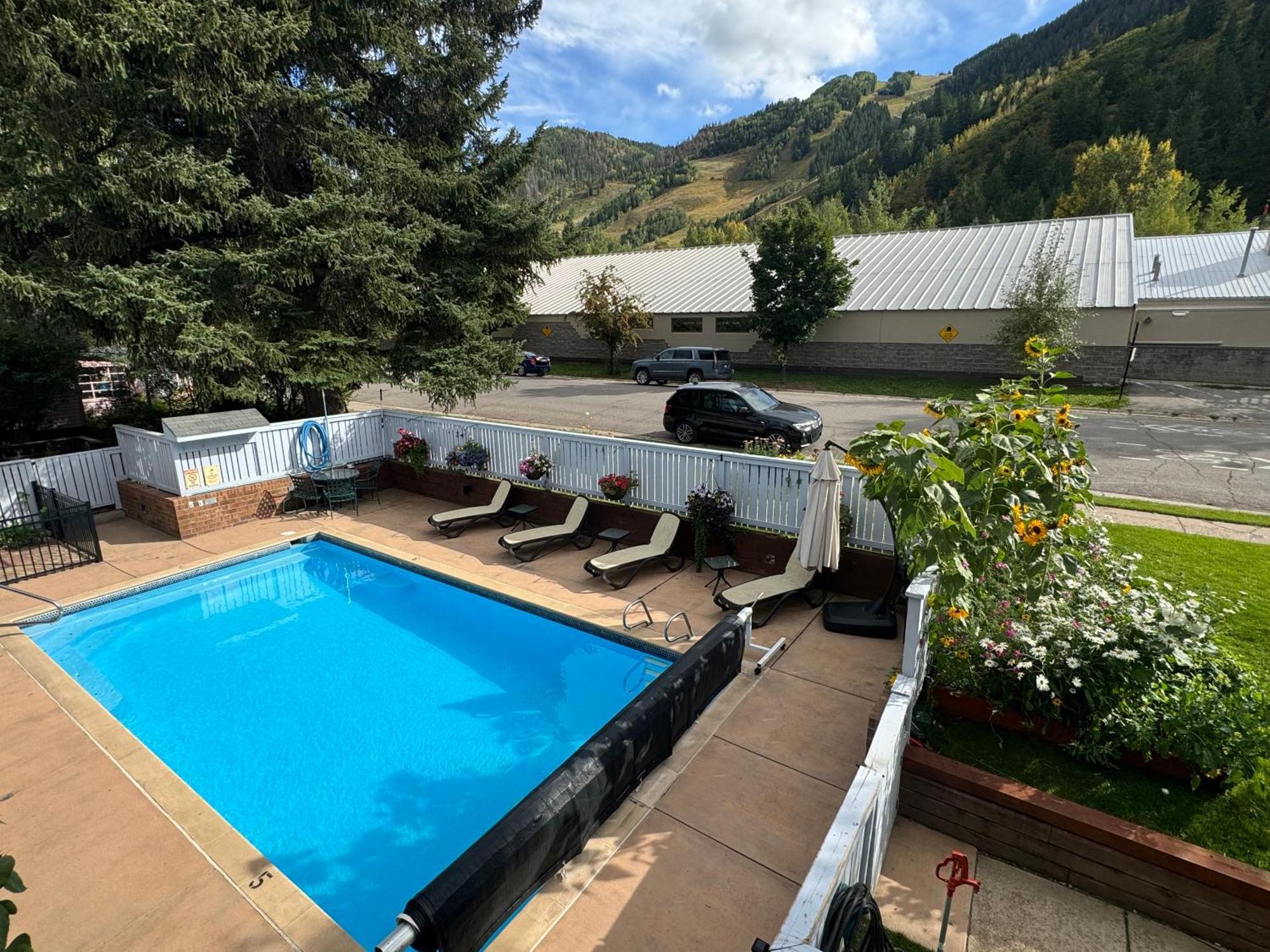Shadow Mountain Lodge Aspen Exterior photo